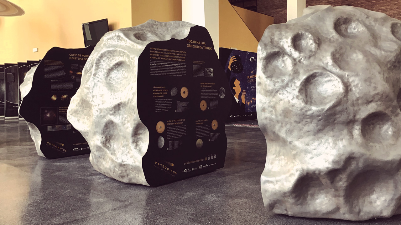 Módulo expositivo dos meteoritos